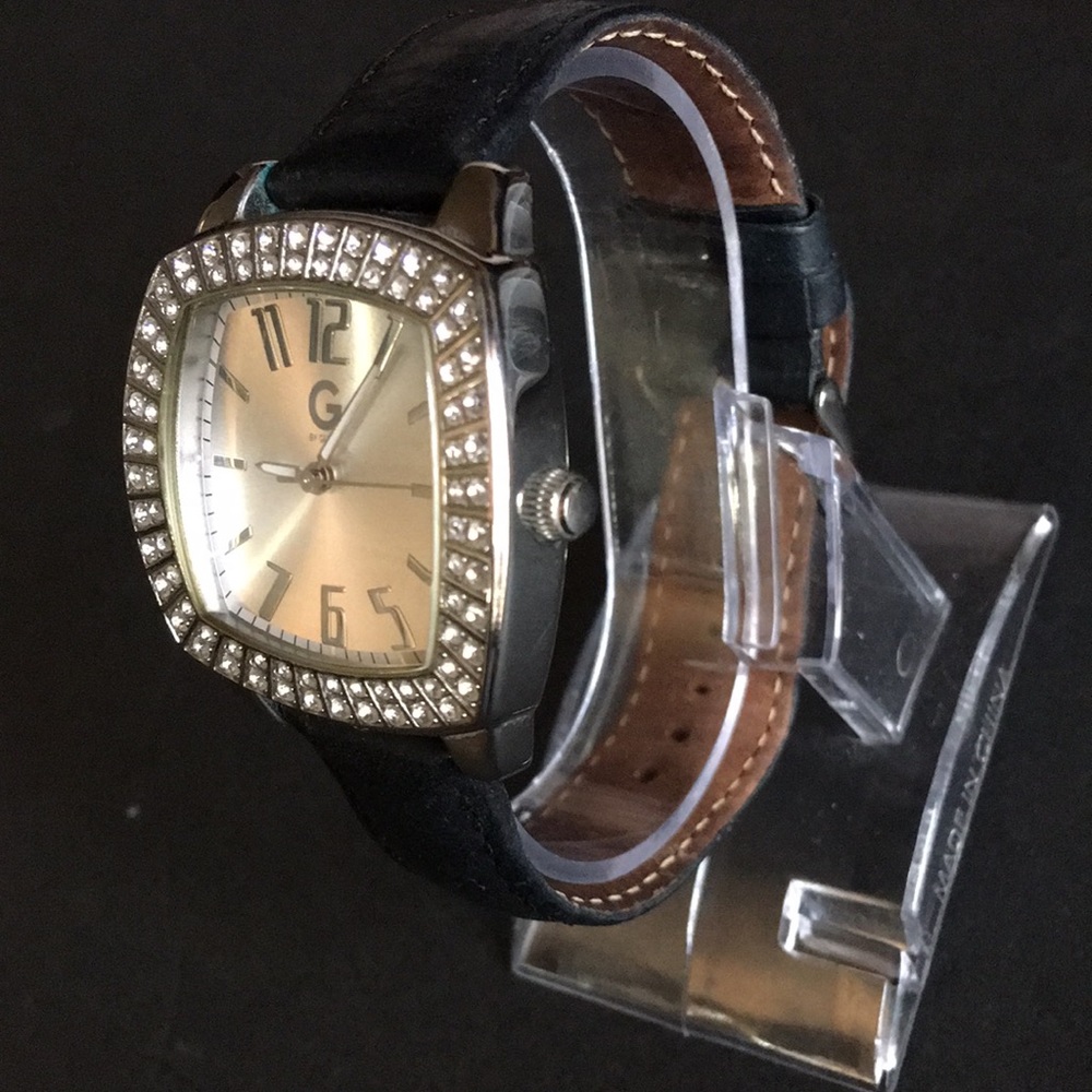 By GUESS - Picture 5 of 8